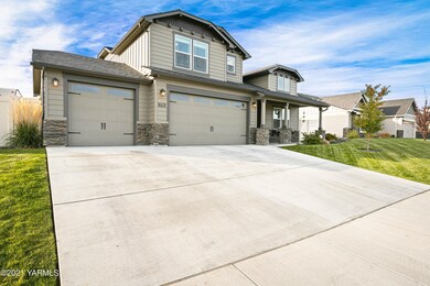 7700WWhatcomAve-1