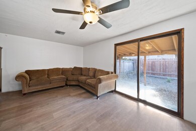 130 Brandy Ln, Grants Pass, OR 97527 - photo 5