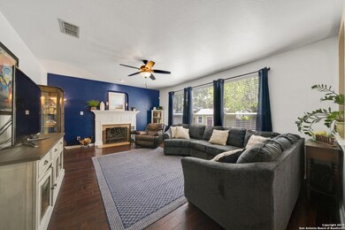 10510 Shire Country, San Antonio, TX 78254 - photo 7