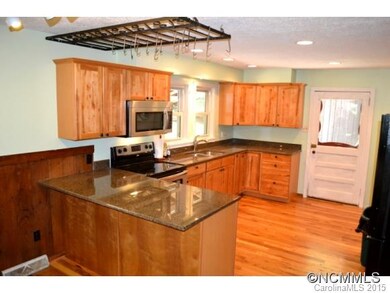 392/394 School Rd, Asheville, NC 28803 - photo 7