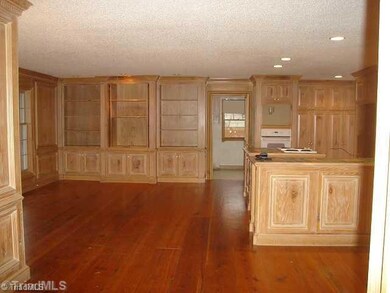 Dining Room. Hardwoods in DRoom w/Fireplace