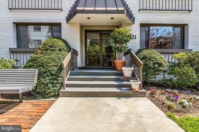 3821 Davis Place NW unit 1, Washington, DC 20007 - photo 2