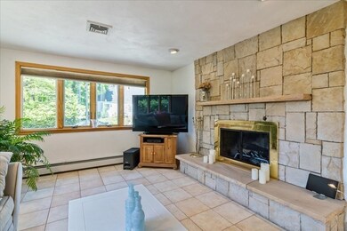 33 Worcester Ave, Swampscott, MA 01907 - photo 4