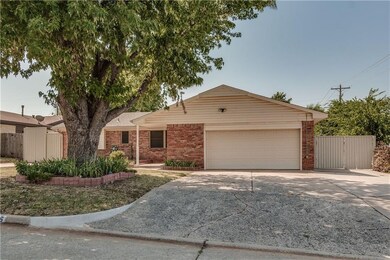 5816 NW 67th St, Warr Acres, OK 73132 - photo 3