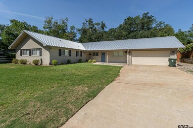 3225 3225 S Donnybrook Ave, Tyler, TX 75701 - photo 2