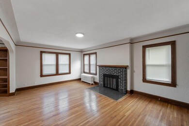 4253 James Ave N unit 1, Minneapolis, MN 55412 - photo 2