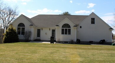 95 Mason St, Palmer, MA 01069 - photo 5