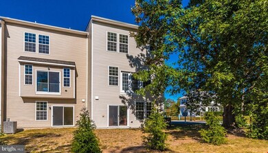 8145 Hollow Ct, Severn, MD 21144 - photo 3