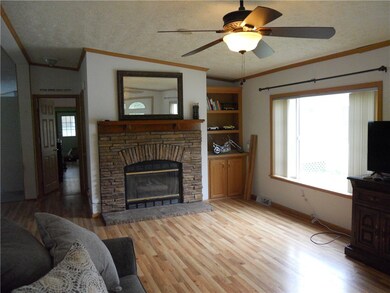 37 Cardinal Ct, Tiverton, RI 02878 - photo 5