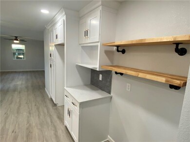 24 Grisham Dr, Bella Vista, AR 72715 - photo 5