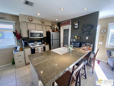 72701 Willow St unit 4, Palm Desert, CA 92260 - photo 4