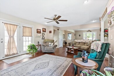 21400 W 199th St, Spring Hill, KS 66083 - photo 5