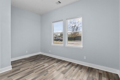 1010 Junell St unit A, Houston, TX 77088 - photo 4