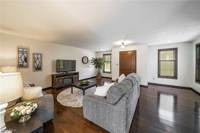 1170 Crackel Rd, Aurora, OH 44202 - photo 2