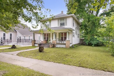 409 N Chickasaw Ave, Claremore, OK 74017 - photo 4