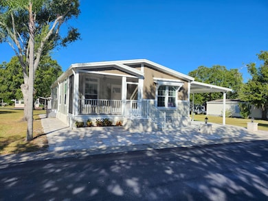 10905 Yucatan Ave, Riverview, FL 33569 - photo 3