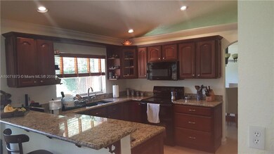 6458 NW 113th Place, Doral, FL 33178 - photo 7