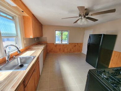 10 Russell Rd unit 2, Winchester, MA 01890 - photo 5