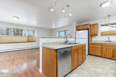 07-Kitchen 20240315-DW-3853-Edit