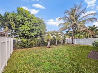 15843 SW 139th St, Miami, FL 33196 - photo 4