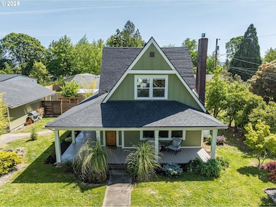 510 N Kutch St, Carlton, OR 97111 - photo 2