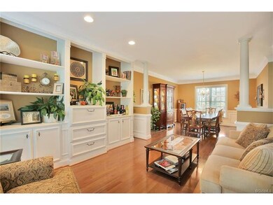 Hardwoods, Built-ins, Picture frame wainscotting, 