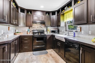 7808 W Congress-3