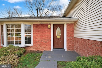 13603 Floris St, Herndon, VA 20171 - photo 4