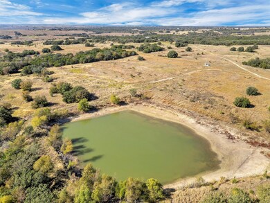 2414 Campbell Rd, Tolar, TX 76476 - photo 6