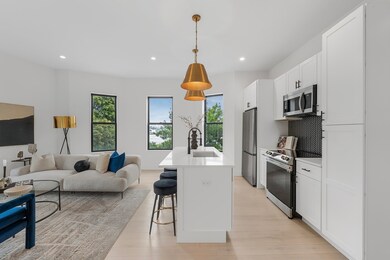 7 Wordsworth St unit 4, Boston, MA 02128 - photo 4