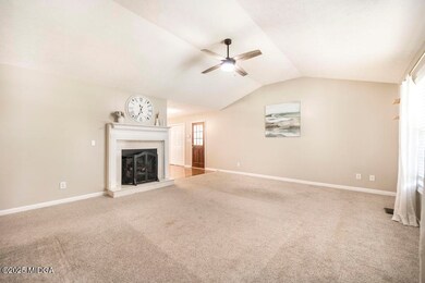 4407 Jones Rd 8