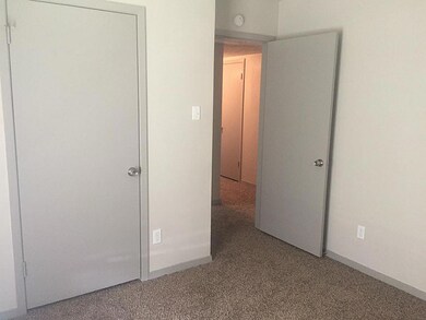 7733 Parker Rd, Houston, TX 77016 - photo 4