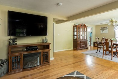 359 Spring St, Rockland, MA 02370 - photo 5