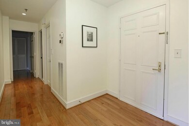 8101 Connecticut Ave unit N501, Chevy Chase, MD 20815 - photo 6