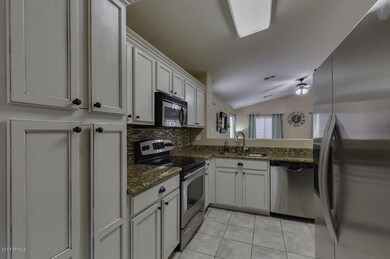 Kitchen 4