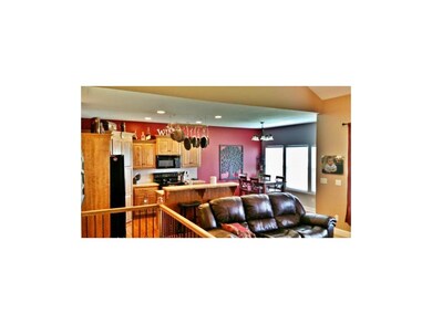 21626 Nichols St, Spring Hill, KS 66083 - photo 4