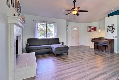 214 E Country Walk Ln, Mulvane, KS 67110 - photo 5