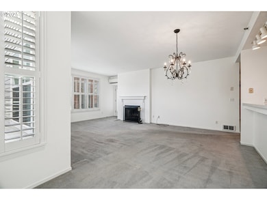 1616 S Harbor Way unit 402, Portland, OR 97201 - photo 5