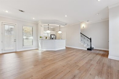 5031 Manett St, Dallas, TX 75206 - photo 2