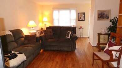 1335 Greenview Dr, Bethlehem, PA 18018 - photo 3