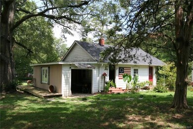 412 S Elm St, Marshville, NC 28103 - photo 5