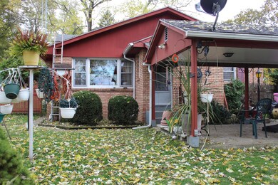 1421 Clarendon Ave, Niles, MI 49120 - photo 4