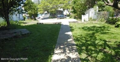 319 12th Ave, Scranton, PA 18504 - photo 3