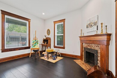 19-Formal Living Room