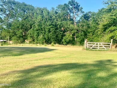 132 Clarence Bonnett Rd, Lucedale, MS 39452 - photo 6