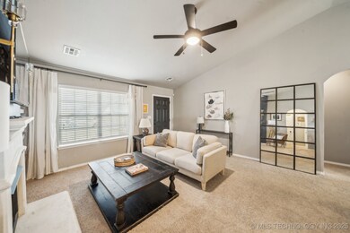 14816 S Fern Place, Glenpool, OK 74033 - photo 7