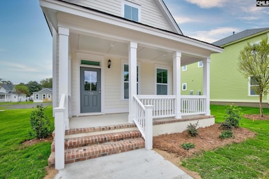 758 Poplar St, Cayce, SC 29033 - photo 2