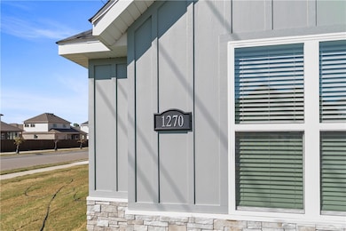 1270 Red Maple St, Centerton, AR 72719 - photo 2