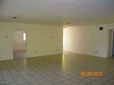 Living Room (reverse)