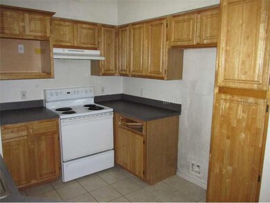 6412 Queens Borough Ave unit 116, Orlando, FL 32835 - photo 4